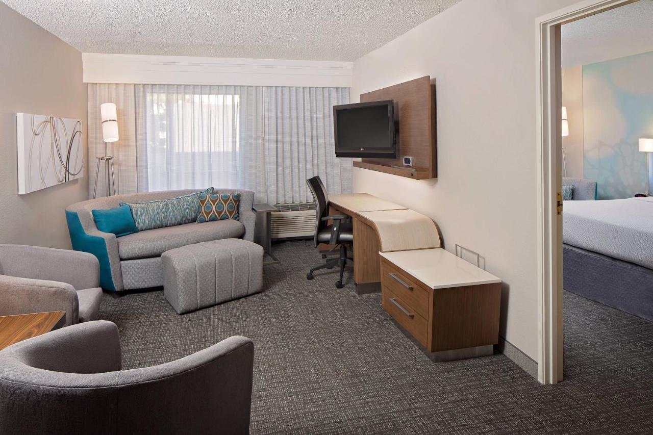 Courtyard Houston Westchase Hotel Exterior foto