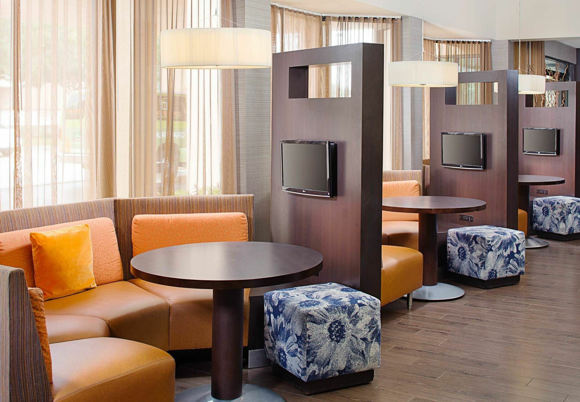 Courtyard Houston Westchase Hotel Exterior foto